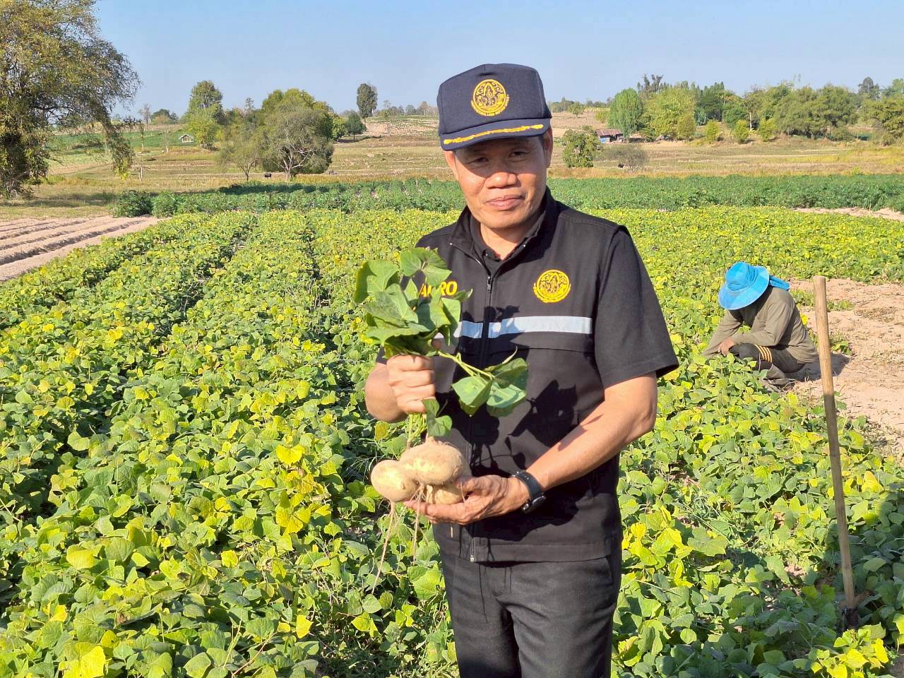 title - ผู้ตรวจราชการ ส.ป.ก. ประชุมตรวจราชการและติดตามความก้าวหน้าผลการดำเนินงานตามแผนการตรวจราชการของผู้ตรวจราชการสำนักงานการปฏิรูปที่ดินเพื่อเกษตรกรรม ประจำปีงบประมาณ พ.ศ. 2569 รอบที่ 1 เขตตรวจราชการที่ 12 จังหวัดมหาสารคาม 